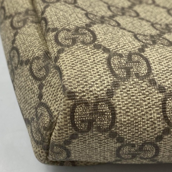 Gucci sling 💯 authentic - Picture 10 of 15